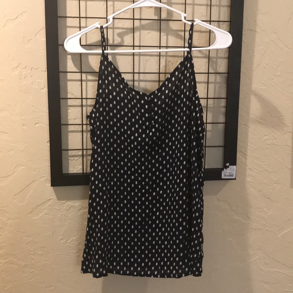 Gap polka dot shirt